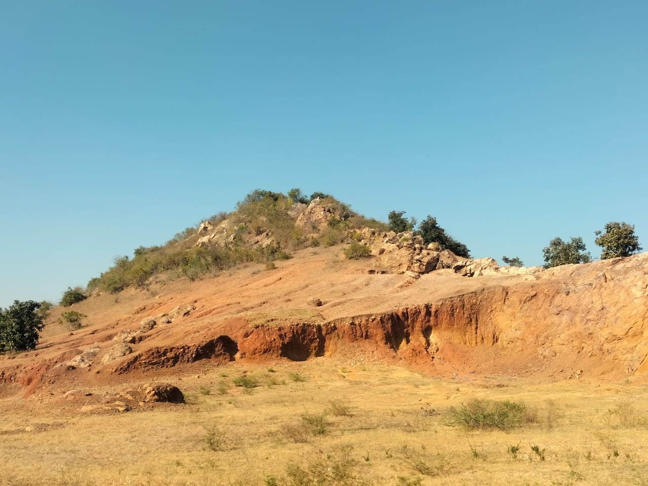 तांबा खाण प्रकल्पाचे काम कासवगतीने